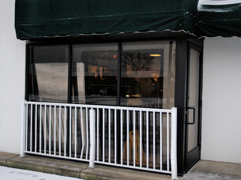 Dark bronze storefront vestibule - Port Clinton, OH