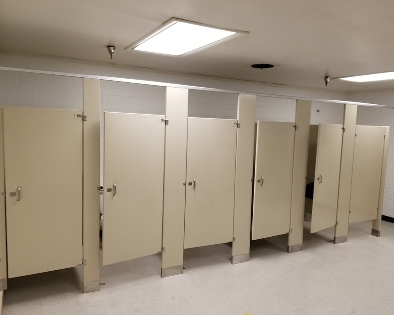 Commercial toilet partition doors and panels - Port Clinton, OH